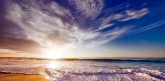 Czy pianka neoprenowa się rozciąga?