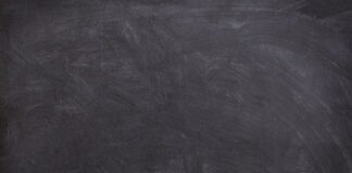 Jak długo dziecko uczy się pływać?